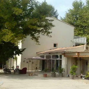  Bed & Breakfast Au Pays Du Ventoux Francia